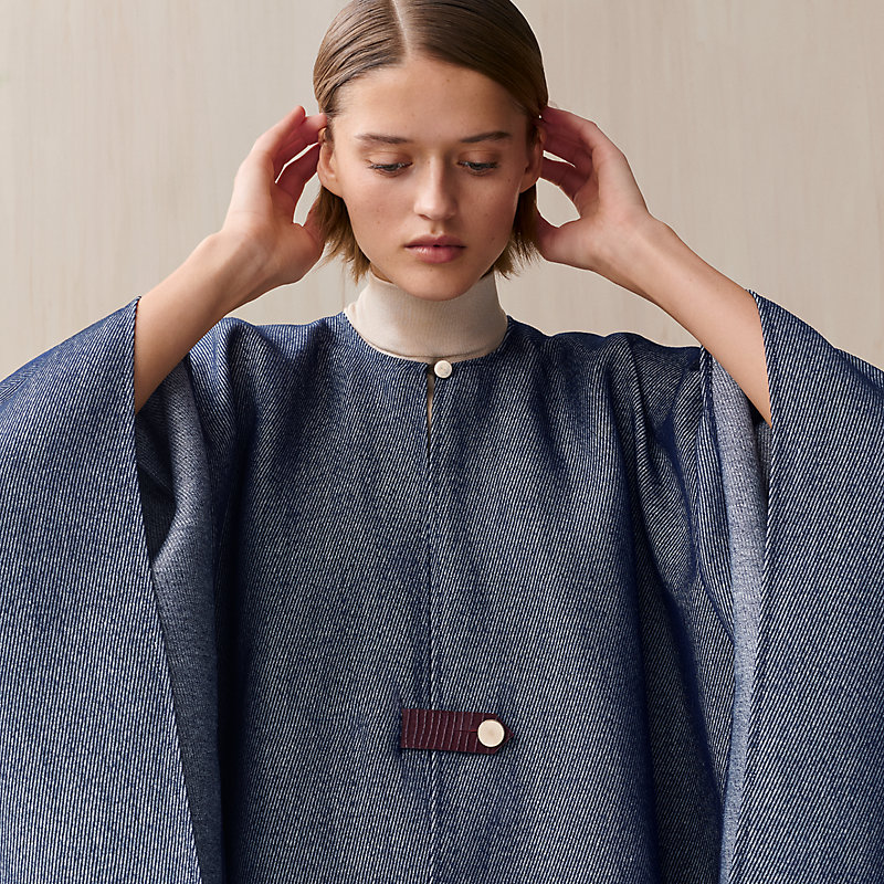 Cashmere cape | Hermès USA